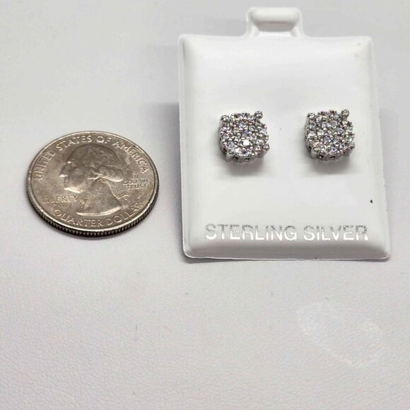 Brand New   Sterling Silver 925 Round Design Earrings - Picture 3 of 4